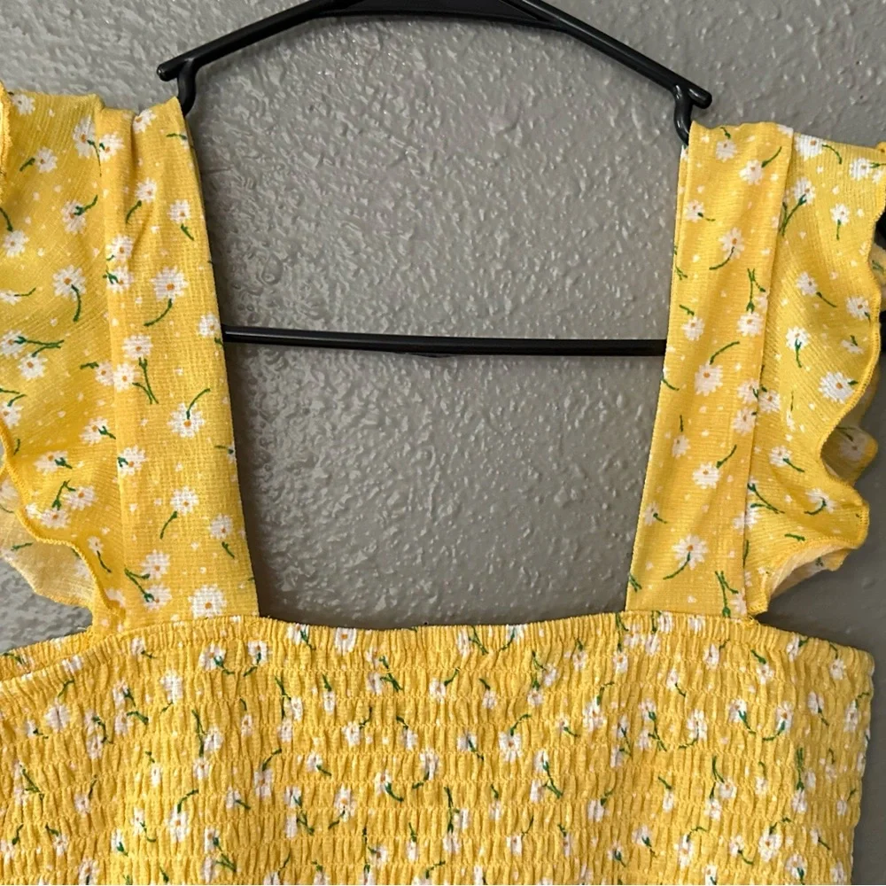 Love + Joy Yellow Ruffled Sleeve Daisy Summer Top Size S" NWOT Juniors Tank Top - Picture 11 of 11